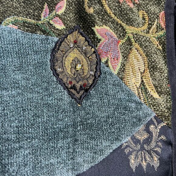 Indigo Moon Multicolor Velvet Embroidered Beaded Tapestry Jacket Boho SzL Flawed - Picture 5 of 16